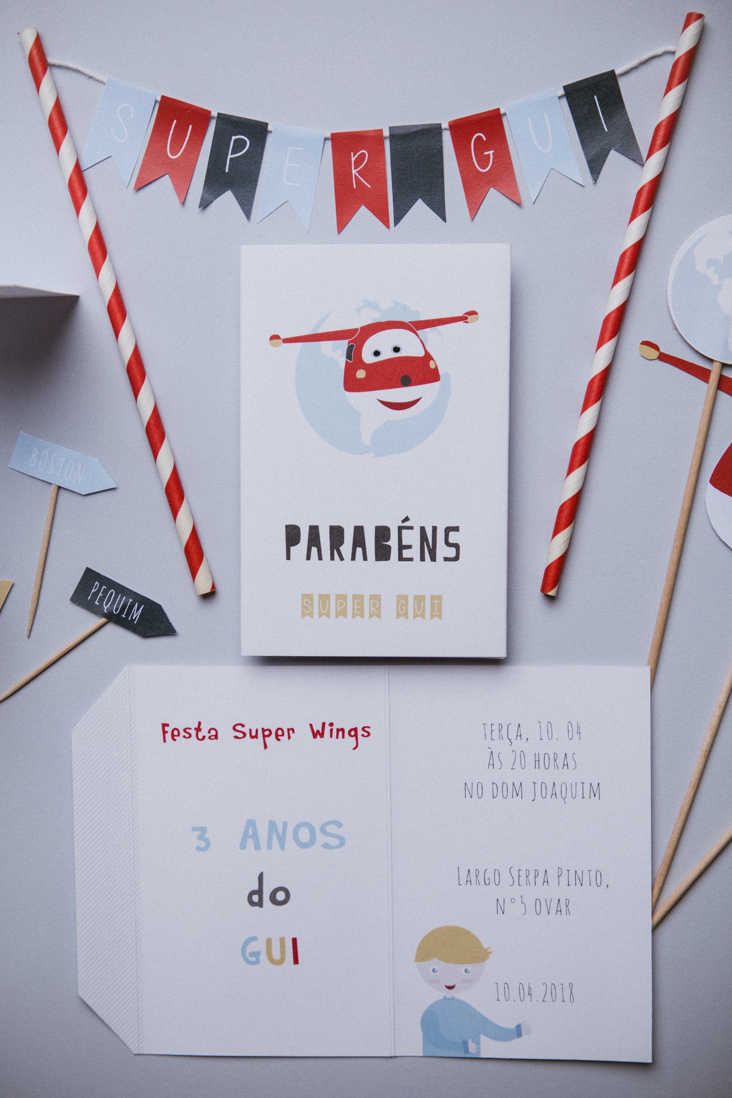 Airplane birthday invitation