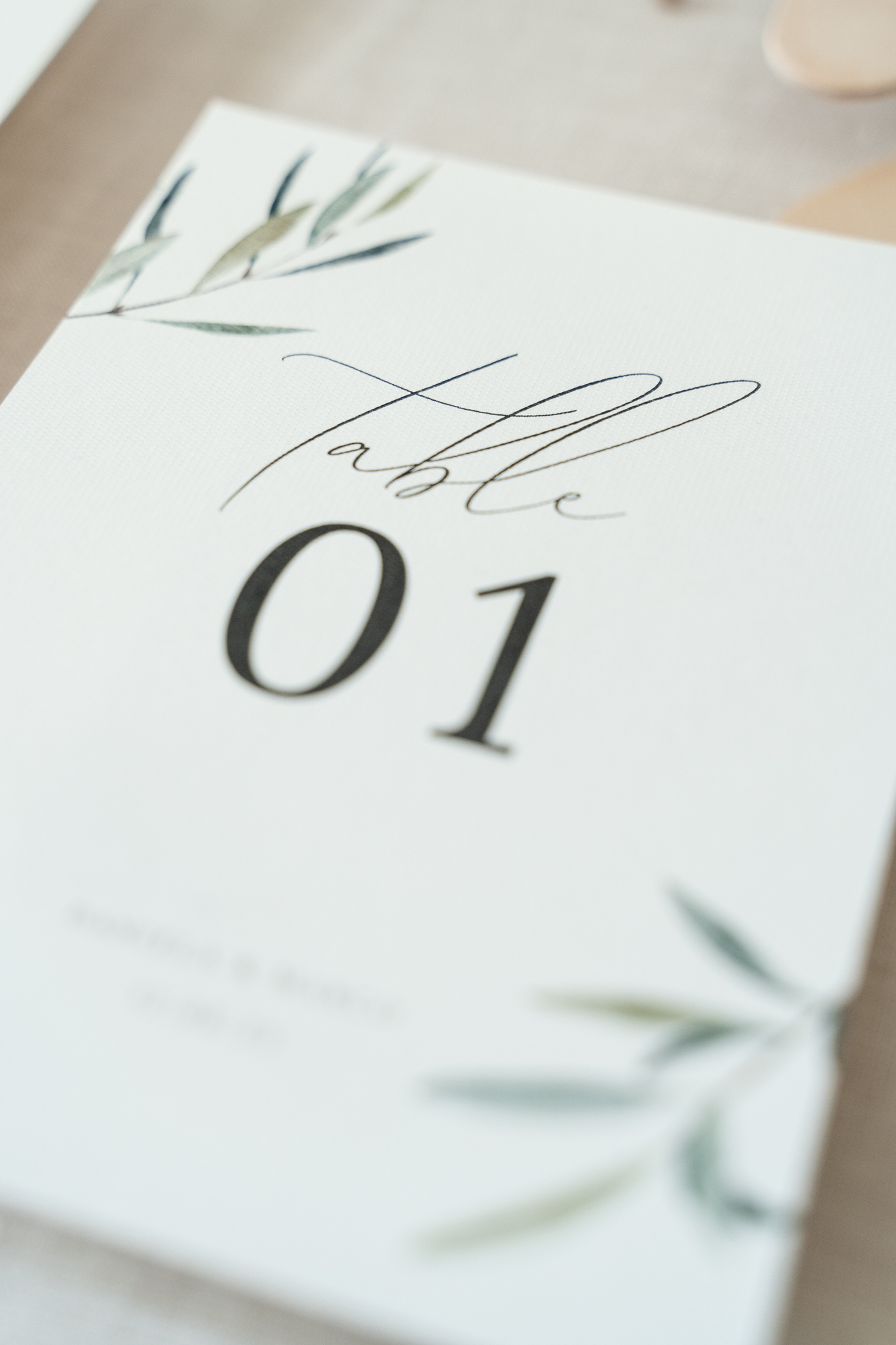 Table number - Olive